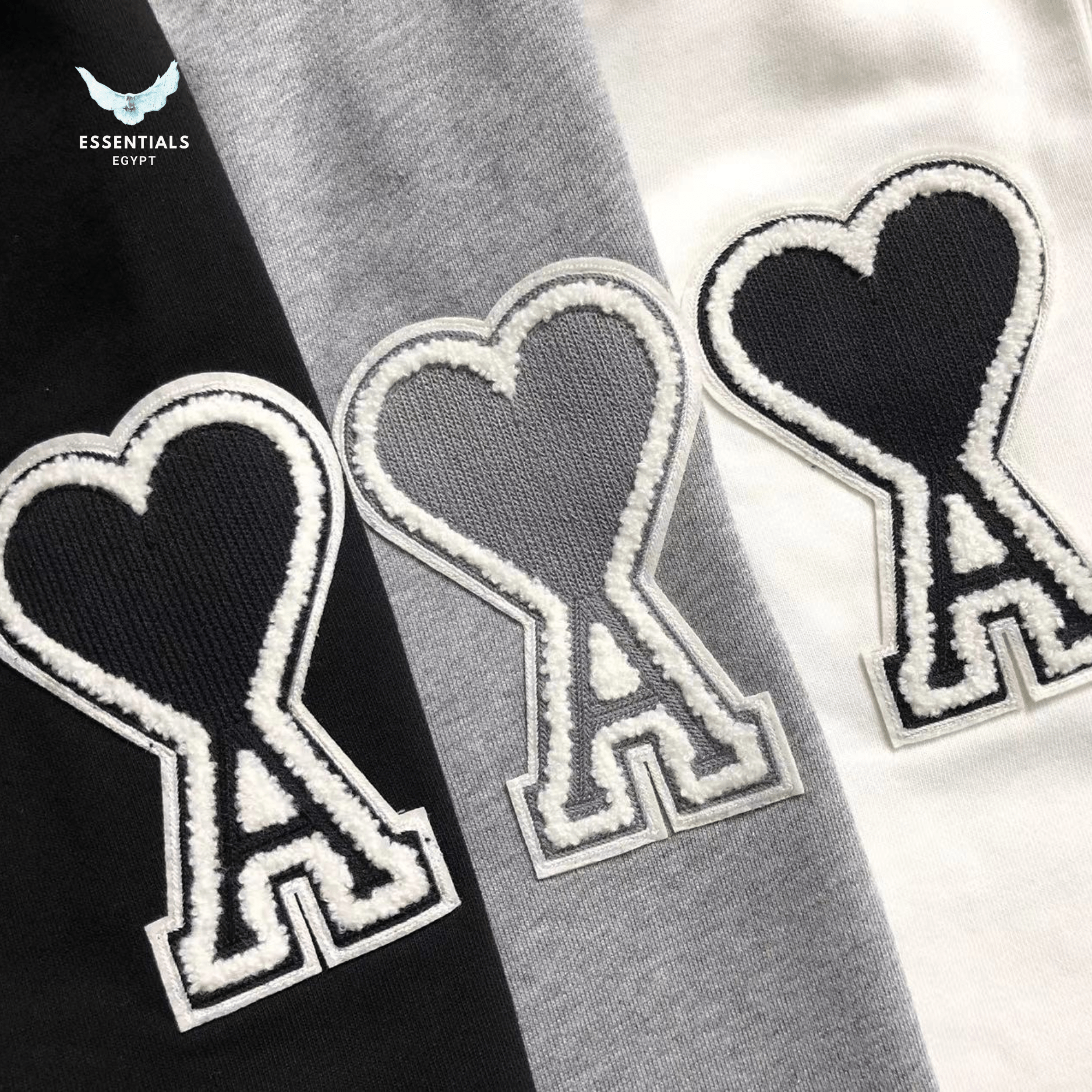 AMI Paris Shorts – Heart Logo Cotton - ESSENTIALS EGYPT