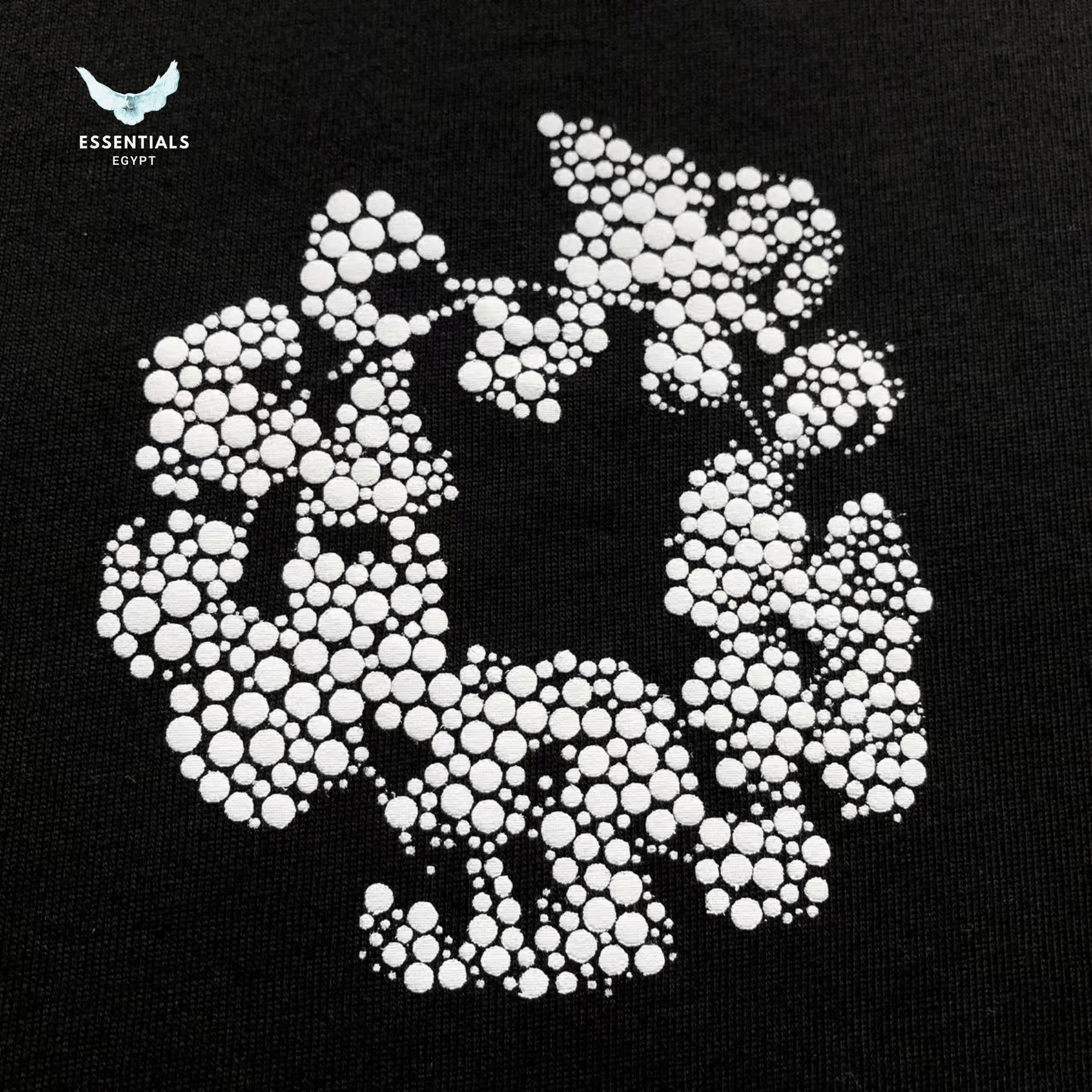 Denim Tears T-Shirt – White Cotton Wreath All - Over - ESSENTIALS EGYPT