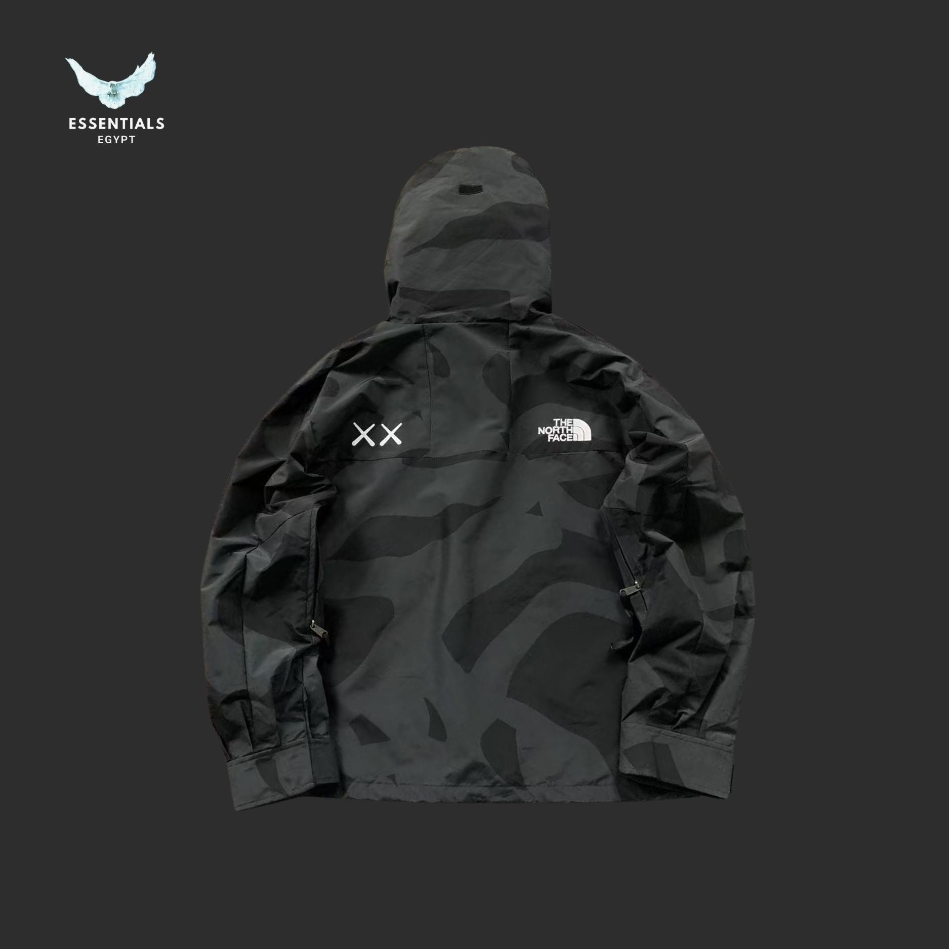 TNF JACKETS 4108020677 - ESSENTIALS EGYPT